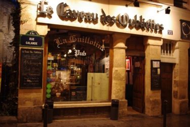 Le Caveau des Oubliettes