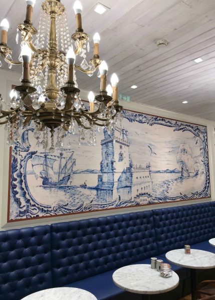 Image showing inside of an attractive seafood restaurant
